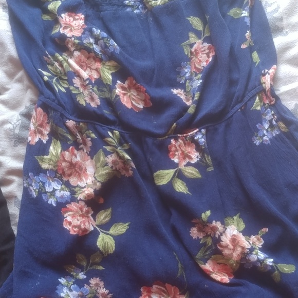 Rompers - Picture 3 of 3